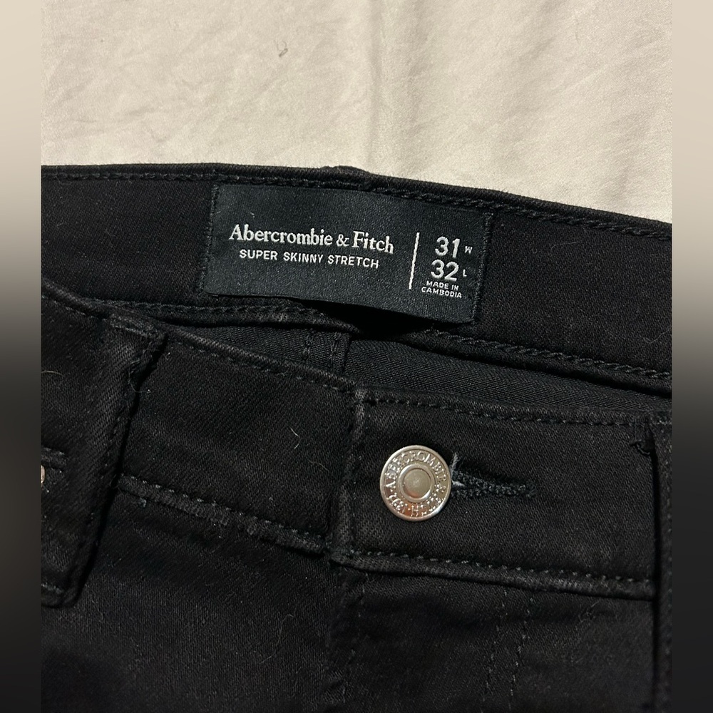 Abercrombie & Fitch Jet Black Skinny Jeans